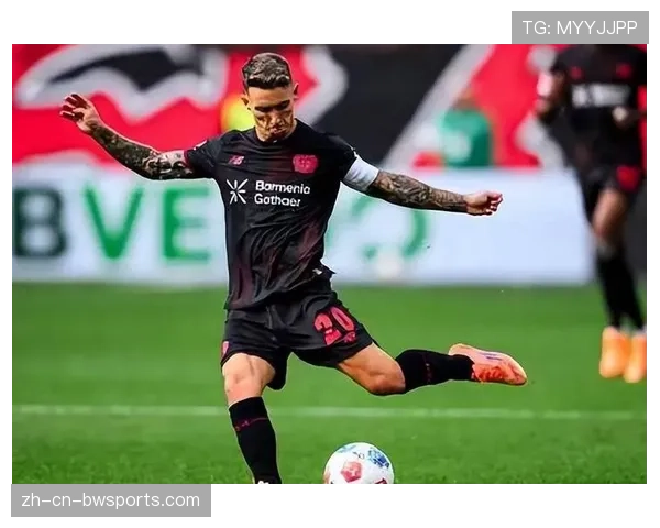 拜仁十轮不败领跑德甲积分榜攻防两端展现统治力